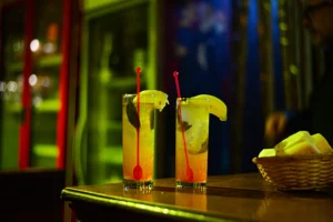 Los Laureles Tragos