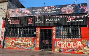 Los Nenes Parrilla Fachada