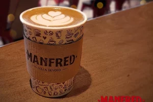 Manfred Hot Dogs Coffee Café