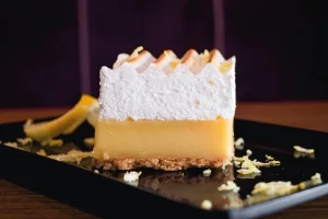 Nacha Café Bar - Av Directorio Lemon Pie
