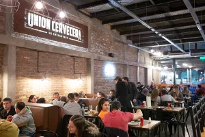Unión Cervecera mendoza salón