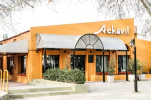 Achavil Fachada