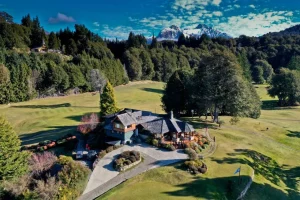 Bechamel Club House Fachada