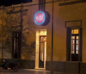 Buen Tino Restaurante y Delivery Fachada