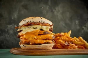 Cervecería La Cruz Hamburguesa