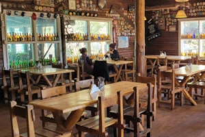 Cervecería y Restaurante Gilbert Interior