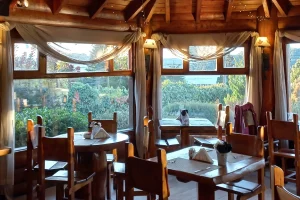 Ceylan Restaurant & Tea House Interior