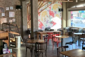 Del Viento Café Interior