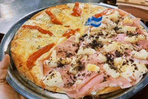 El Mundo Pizza