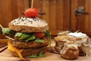 El Rio Cerveceria - RestoBar Hamburguesa