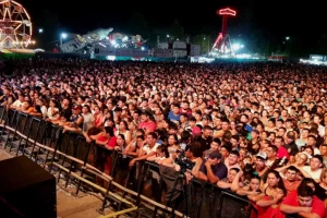 Fiesta Nacional del Tomate y la Producción Público