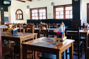 La Casa de la Hamburguesa Interior