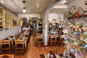 La Parrilla de Julián Interior