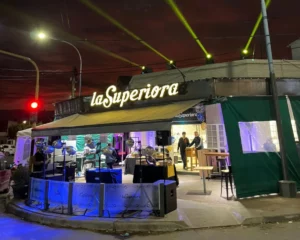 La Superiora Bar Y Café Temático Fachada