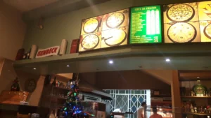Pizzería el Triangulo Fachada