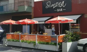 Simona Bar Fachada