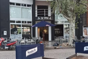 Sin Tenedor Exterior