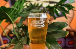Tiki Cervecería Fachada