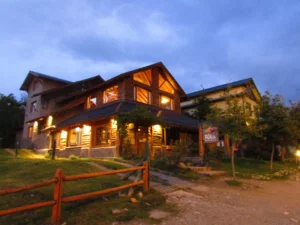 Hostería La Roca Fachada