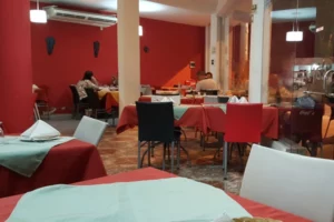 Caitro Resto - Bar Interior