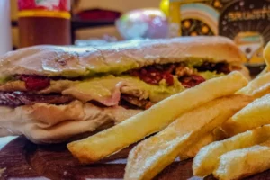El Brujito - Lomitos Mágicos Sandwich