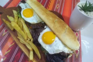 Frida Bar - Café Sandwich