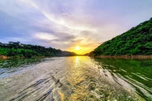 Hito Tres Fronteras Puerto Iguazú Río