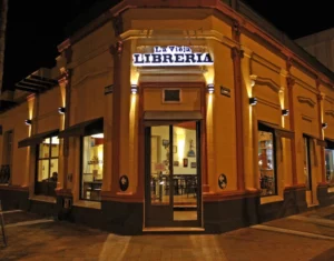 La Vieja Librería Fachada