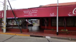 Mangia Tutti Fachada