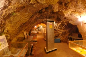 Museo Geográfico Einstein Túnel