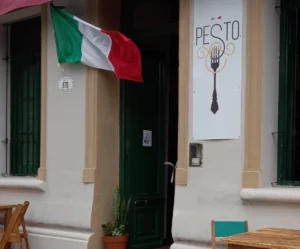 Pesto Ristorante Fachada