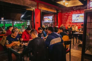 Pizza Lo+Hot Lacarra Interior