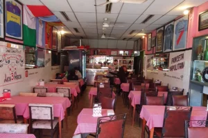 Pizzería Los Tres Ases Interior