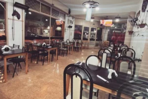Restaurant Hola Quitaucho Interior