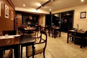 Robles de Florinda Interior