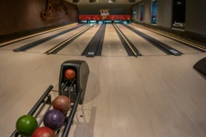 Strike Bowling Bowling