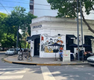 Urquiza Bodegón Fachada