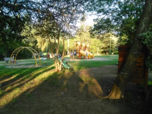Plaza de la Confraternidad Fachada