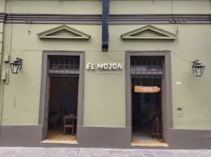 El Mojon Fachada