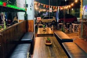 El Oso Bar Interior