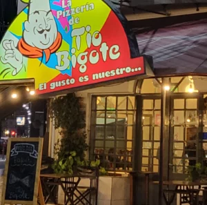 La Pizzería de Tío Bigote Fachada