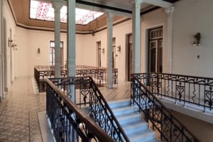 Museo Nacional del Vino y la Vendimia Escaleras