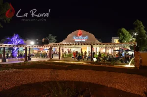 Restaurante - La Rural Fachada