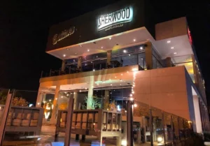 Sherwood Costanera Fachada