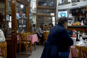 Acuña Bar interior