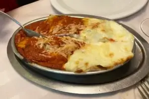 El Colonial Pizzería pastas