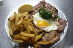 El Ternero Enloquecido parrilla platos