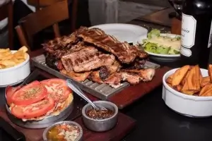 El Viejo Vulcano parrilla asado