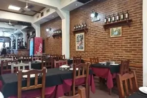 Gran Parrilla Cramer salón