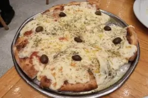 Impala Victoria pizza